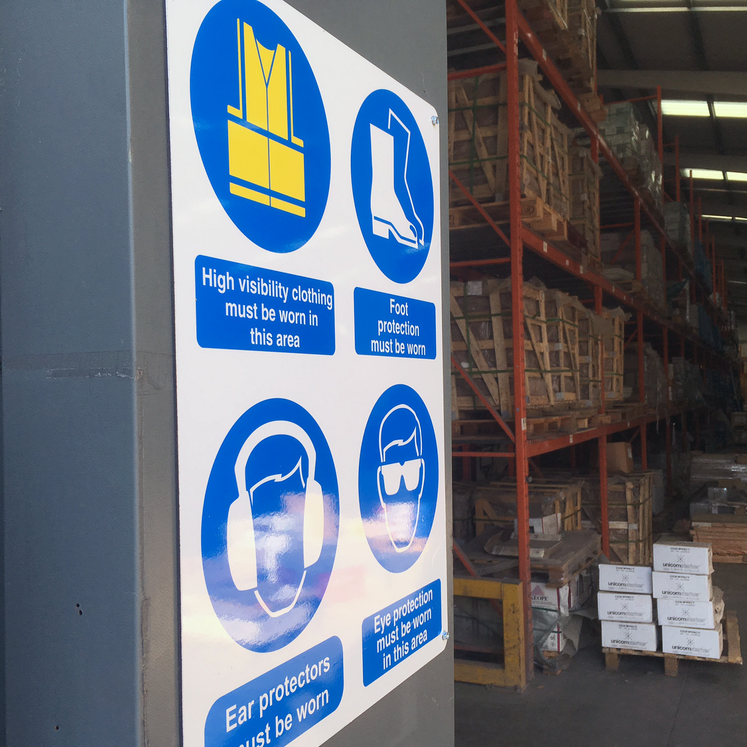 Compliance & Regulatory Signs