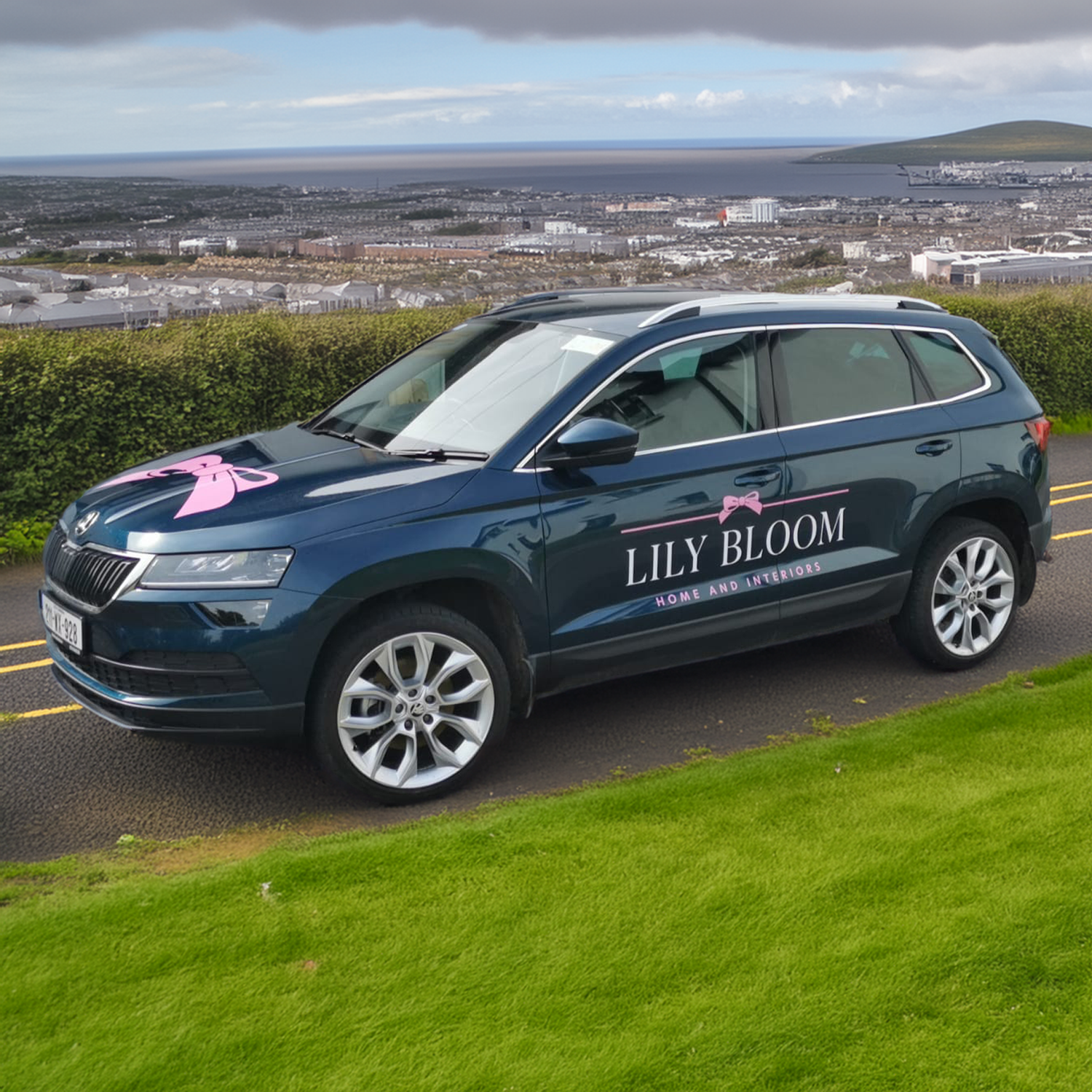 Example of vehicle graphics on a Skoda Karoq car prepared and supplied by www.signsonline.ie
