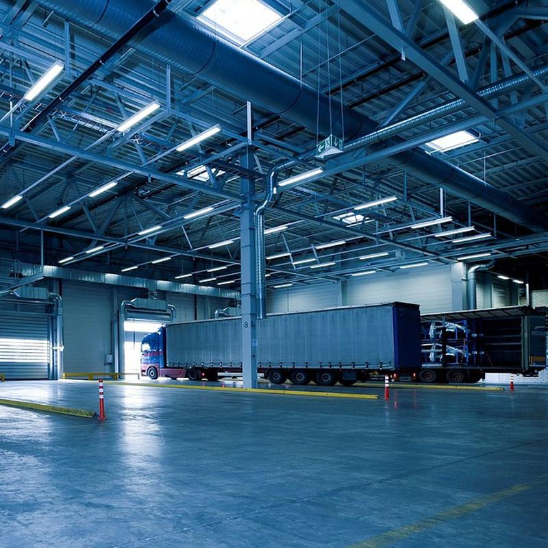Gateway to a collection of signs specifically for transport, warehousing and logistics industries available from www.signsonline.ie