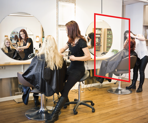 Salon Chair Divider / Sneeze Guard